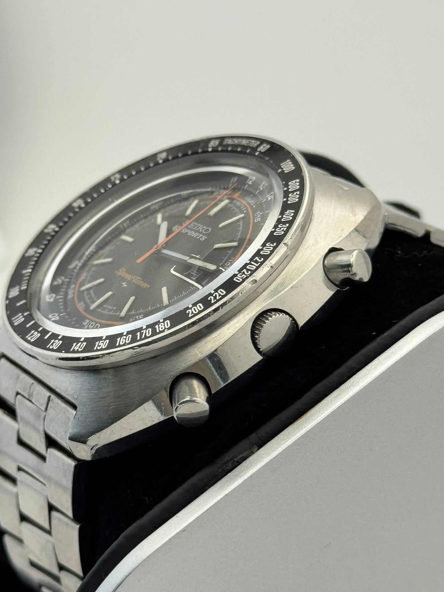 Seiko 5 Sports Speed-Timer Chronograph 7017-6020 (1980)