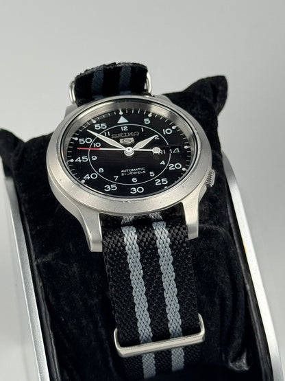 Seiko 5 Field Military SNK809 / 7S26-02J0 (2006)
