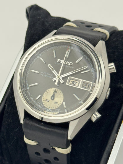 Seiko 7018-7000 kronográf (1971)