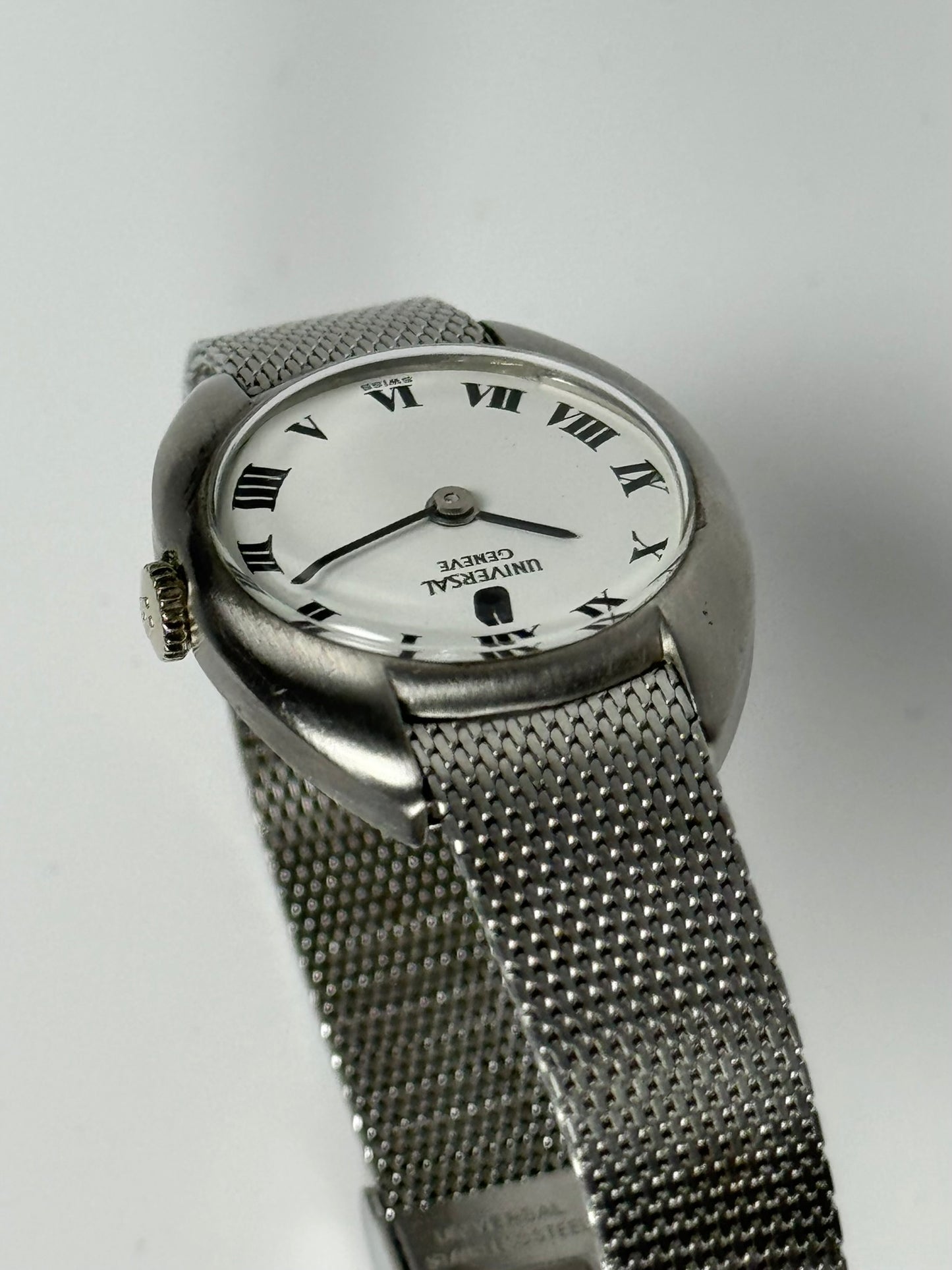 Universal Genève női karóra - Ref. 842606